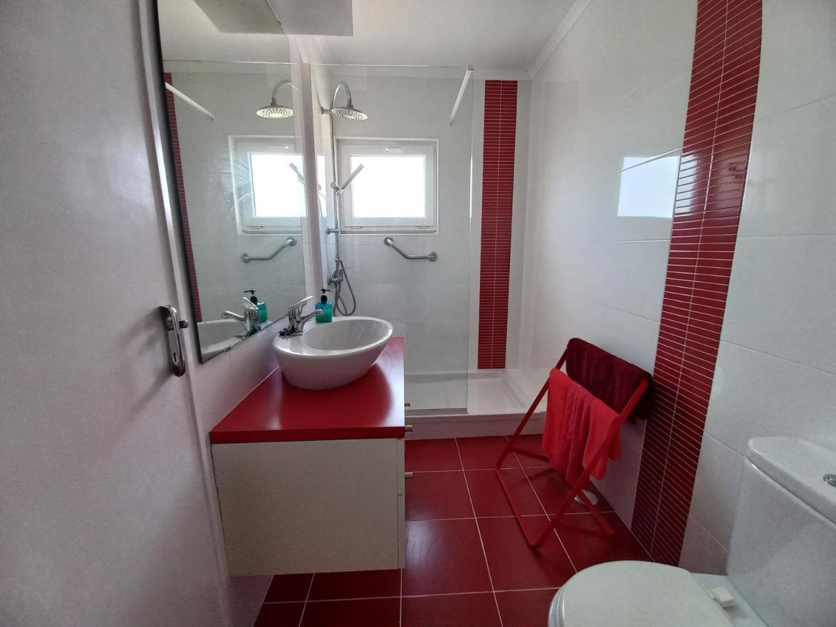 Appartement Casa Do Portao Azul - Tamboril à Atouguia Da Baleia Extérieur photo